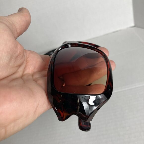 Oakley Woman's Sunglasses Black Red Tortoise With Case And Cleaning Cloth READ - Picture 6 of 15